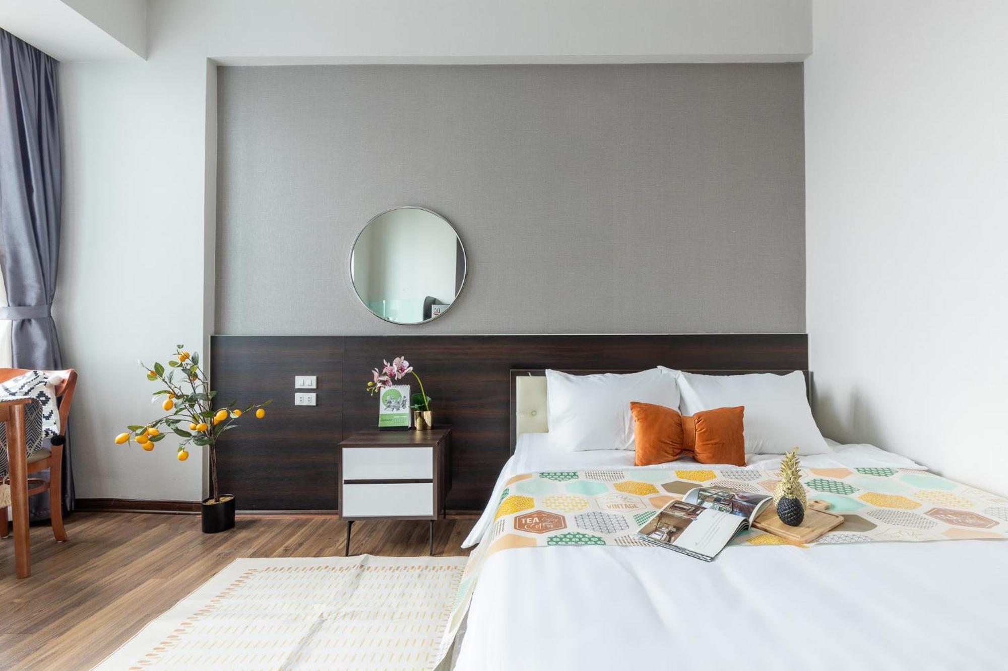 Ivy Hotel & Apartment - Stay 24H Ханой Экстерьер фото