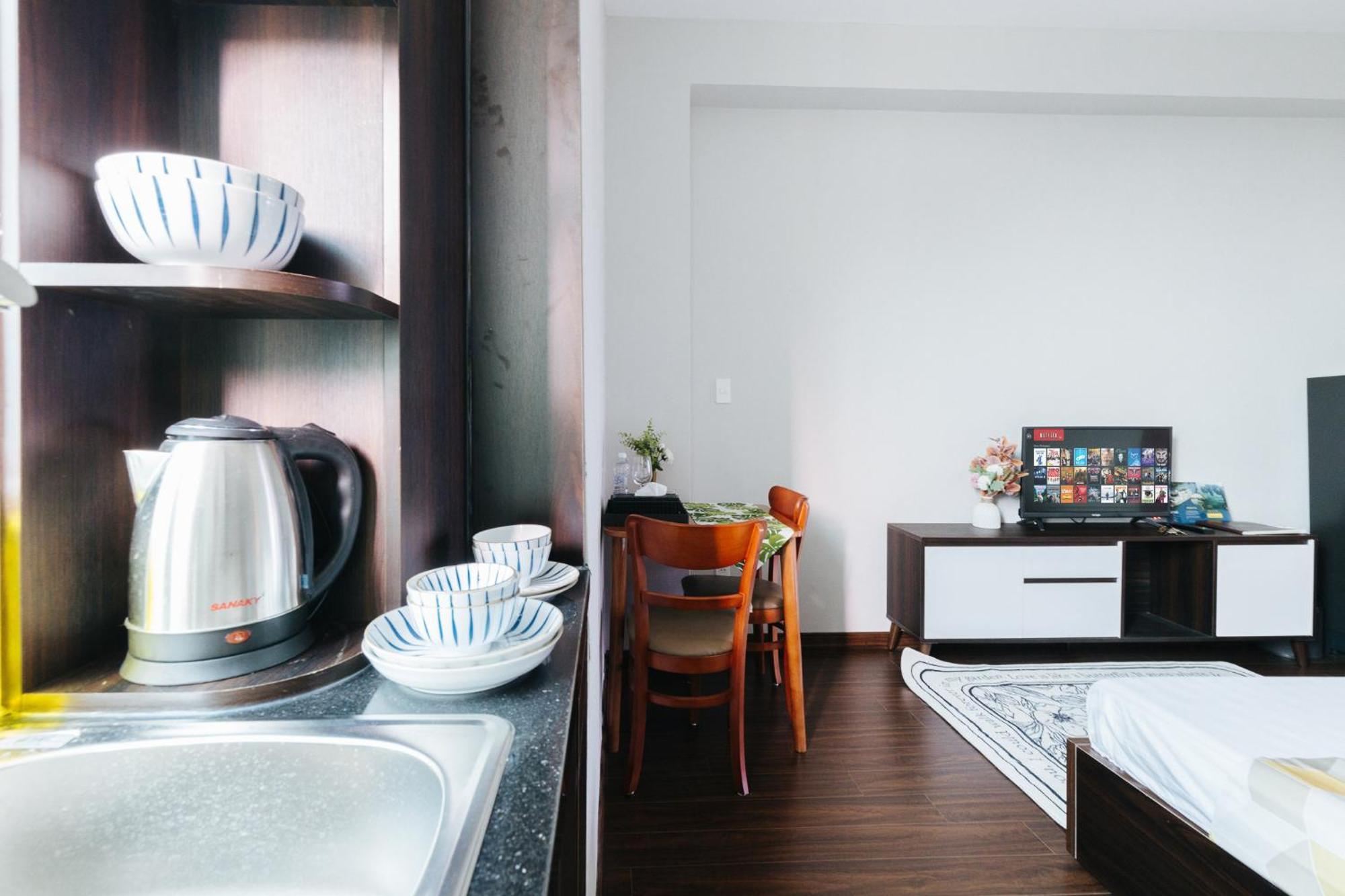 Ivy Hotel & Apartment - Stay 24H Ханой Экстерьер фото